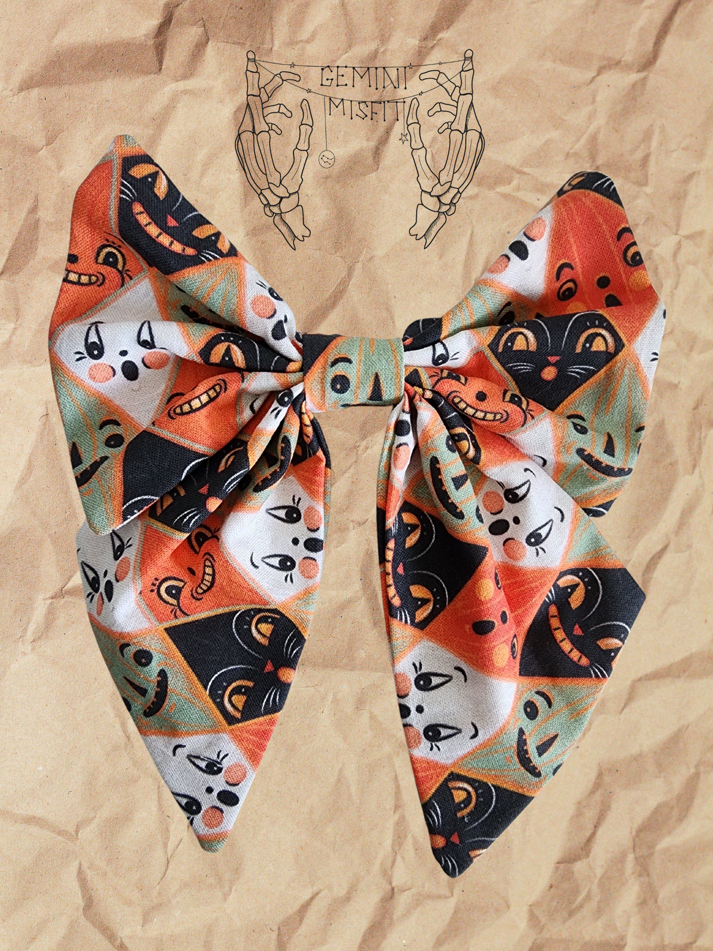 Bow - Vintage Diamonds