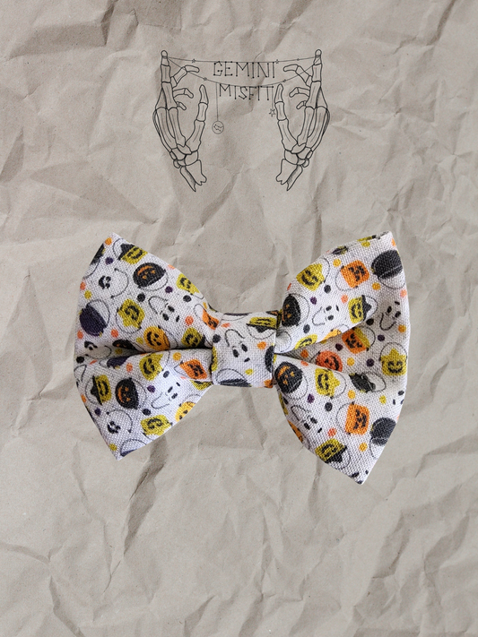 Mini Bow w/o Tail - Spooky Buckets