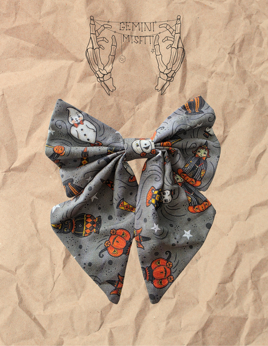 Bow - Whimsical Vintage